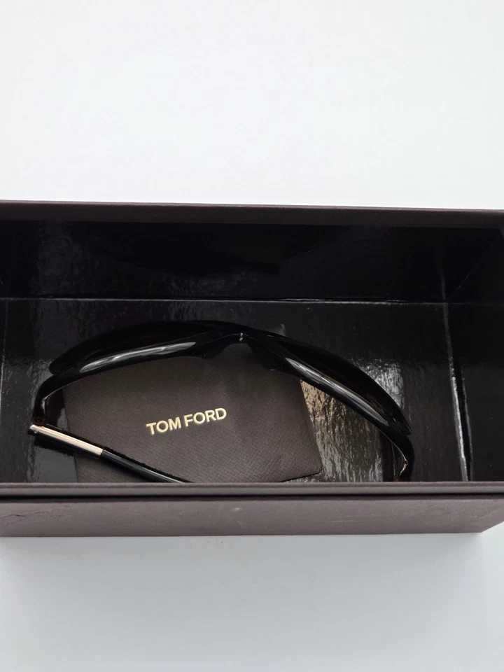Gafas de sol Tom Ford Whitney TF 9 para dama marrón 64 mm con caja Foto 2 de 4
