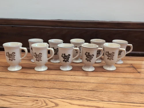 Set Of 10 (Ten) Pfaltzgraff Village 10 oz Pedestal Coffee Mugs,Very Nice Vintage