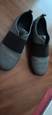 Ecco Ladies US 10 Gray Texture Insoles Arch Slip On Sporty Comfort Slightly Used