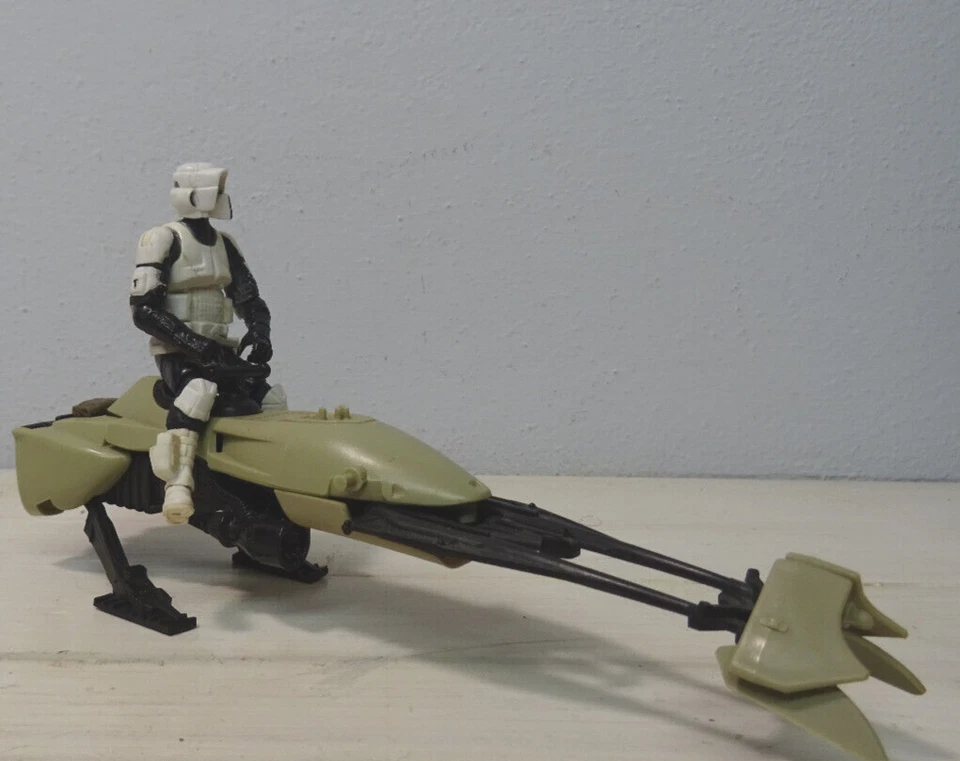 Star Wars Vintage Speeder Bike Lucas Film 1983 + Biker Scout Kenner 2005 loose - Immagine 2 di 4