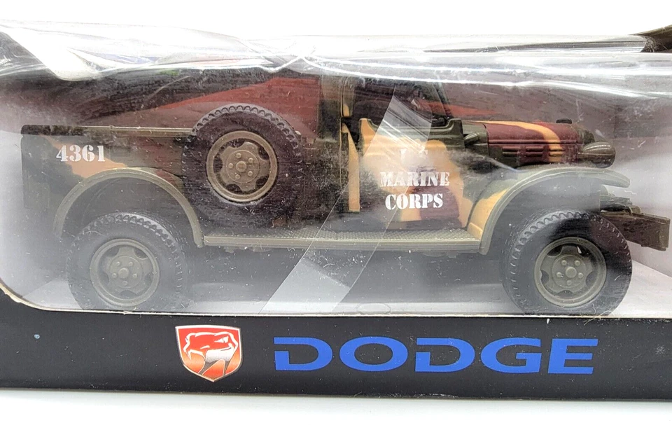 Camión NewRay Dodge Power Wagon Segunda Guerra Mundial Cuerpo de Marines de Estados Unidos Nuevo en caja Foto 2 de 3