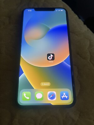 iphone 11 pro max With Tik Tok