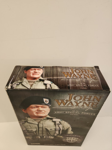 John Wayne as an Army Special Forces Colonel. Sealed, Unopened. - Picture 15 of 16