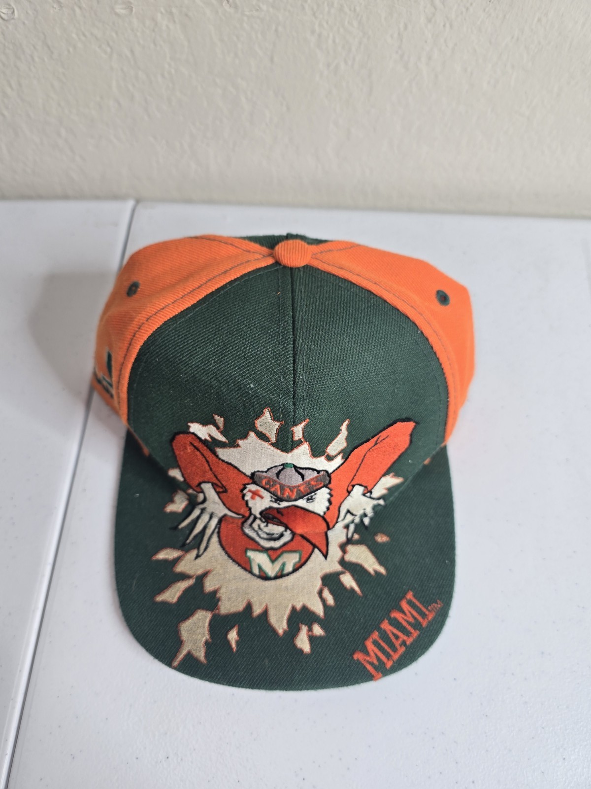 Picture 2 of 9