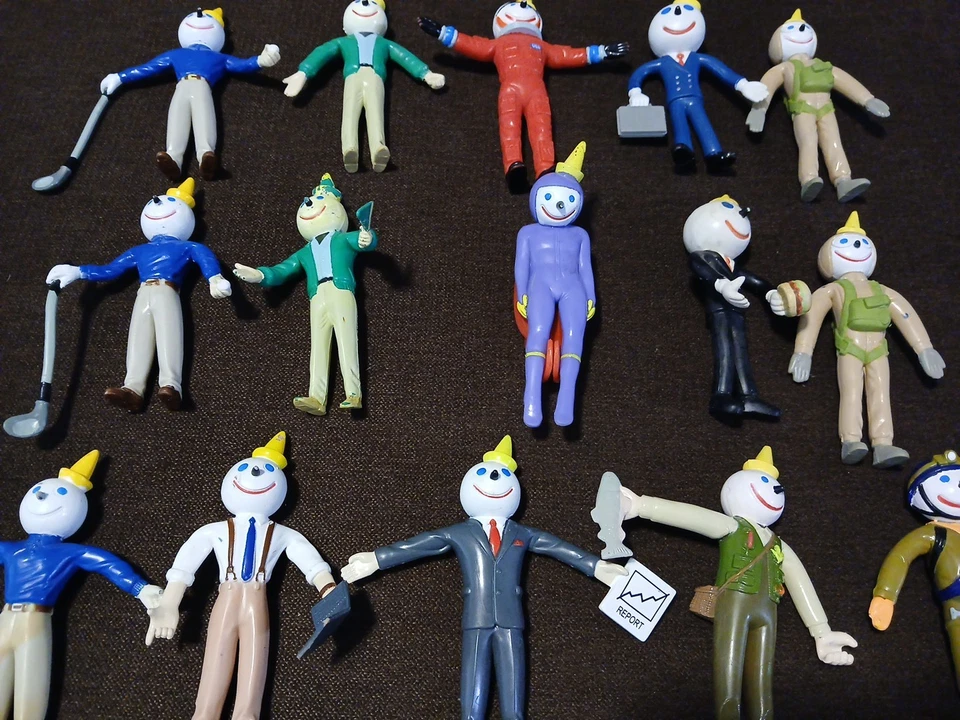 Lot of 19 Vintage Jack In The Box Restaurants Collectible Most Bendy Figures - Image 4 of 4