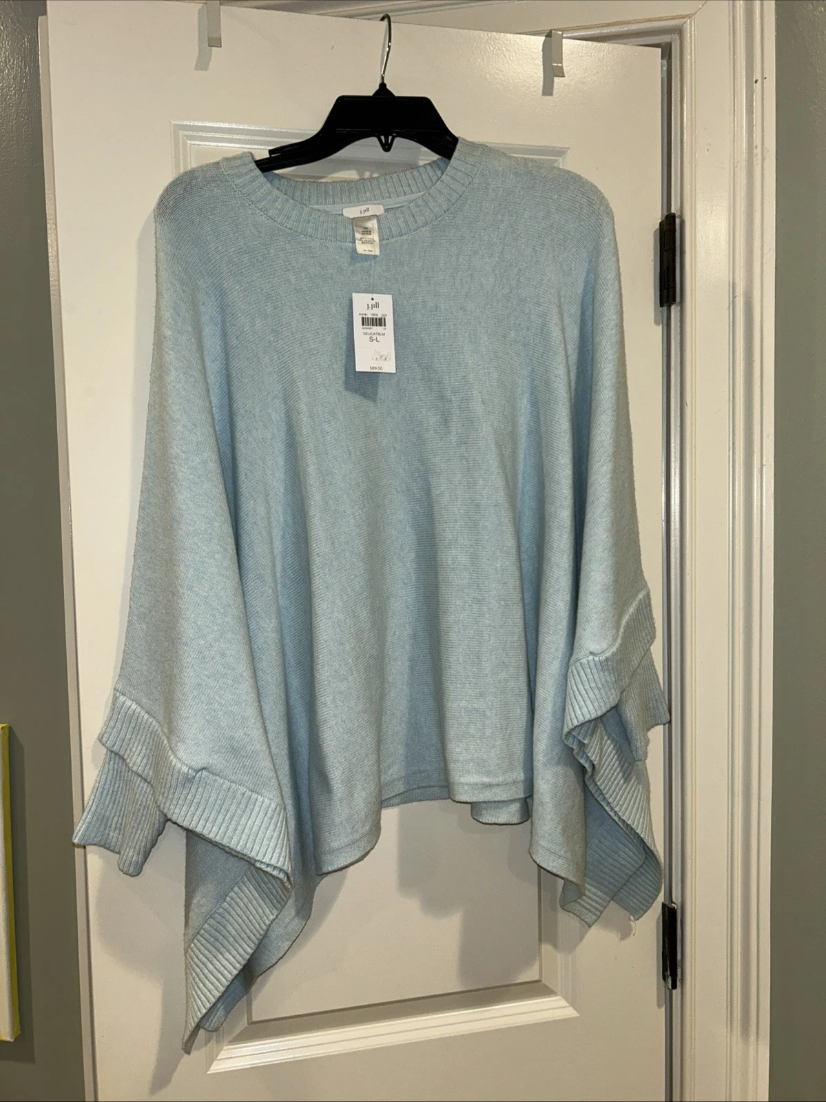 J. Jill Crewneck Pullover poncho delicatblm baby blue sz Small to Large NWT
Opens in a new window or