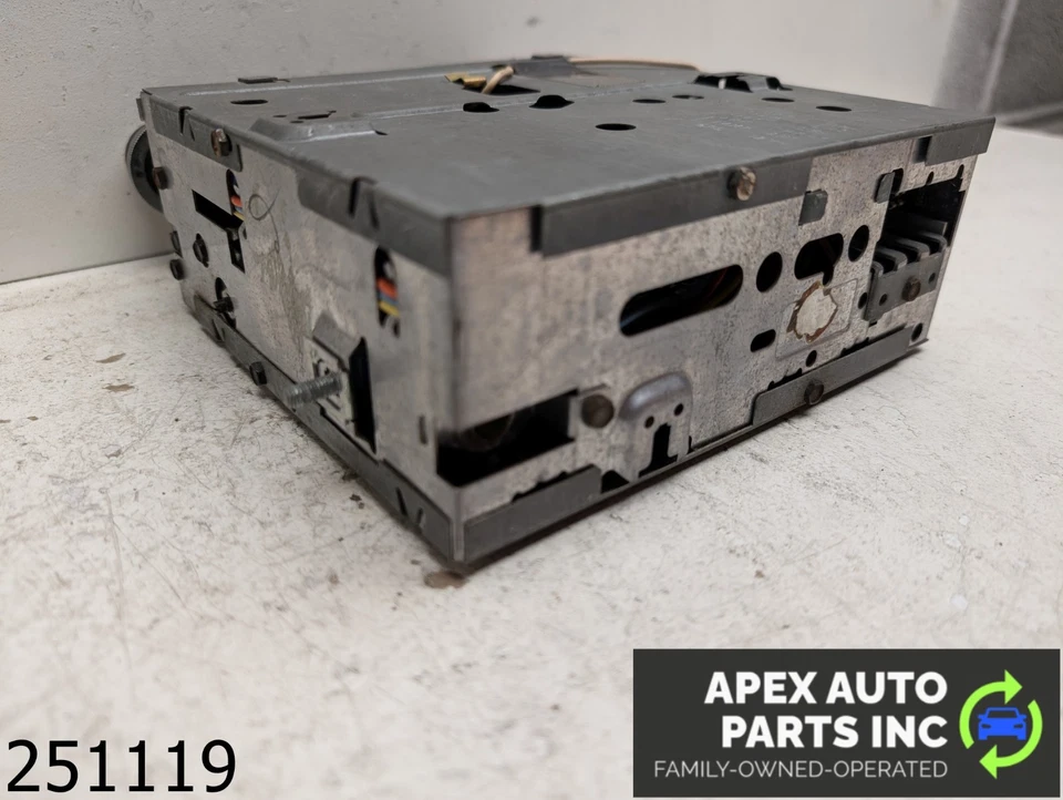 Chevrolet Caprice 1978 4,1 L AM FM cassette radio estéreo fabricante de equipos originales Foto 4 de 4