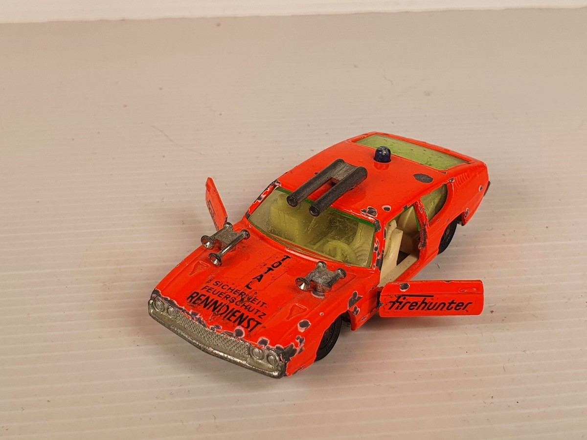Siku V 317 Lamborghini Espada 400 GT Firehunter Renndienst