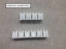 Plastic Anti-Vibration Inserts Compact Radiator Brackets Packers