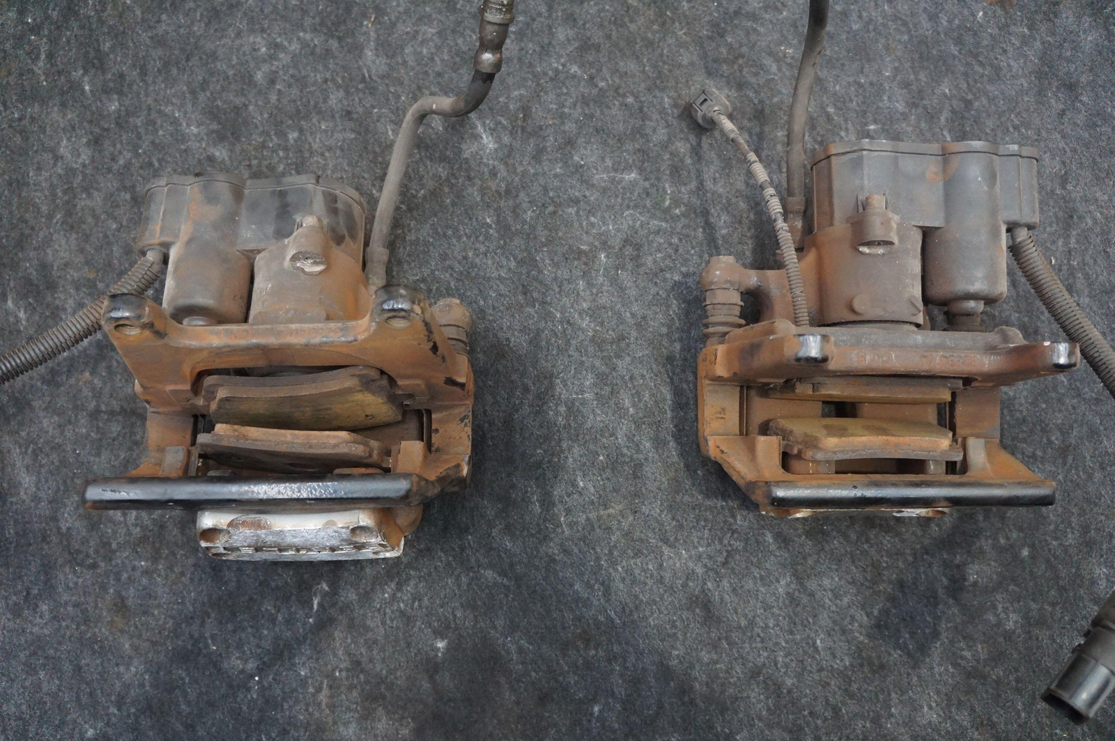 Rear Left Right Brake Caliper 3W0698679 Bentley Continental GT Fying Spur 03-12
