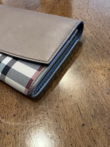 100% AUTHENTIC BURBERRY HORSEFERRY CHECK PORTER LEATHER  WALLET - Picture 4 of 10