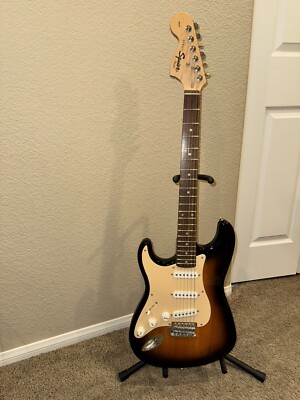 Fender: Affinity Series  Stratocaster  Left-Handed 2009
