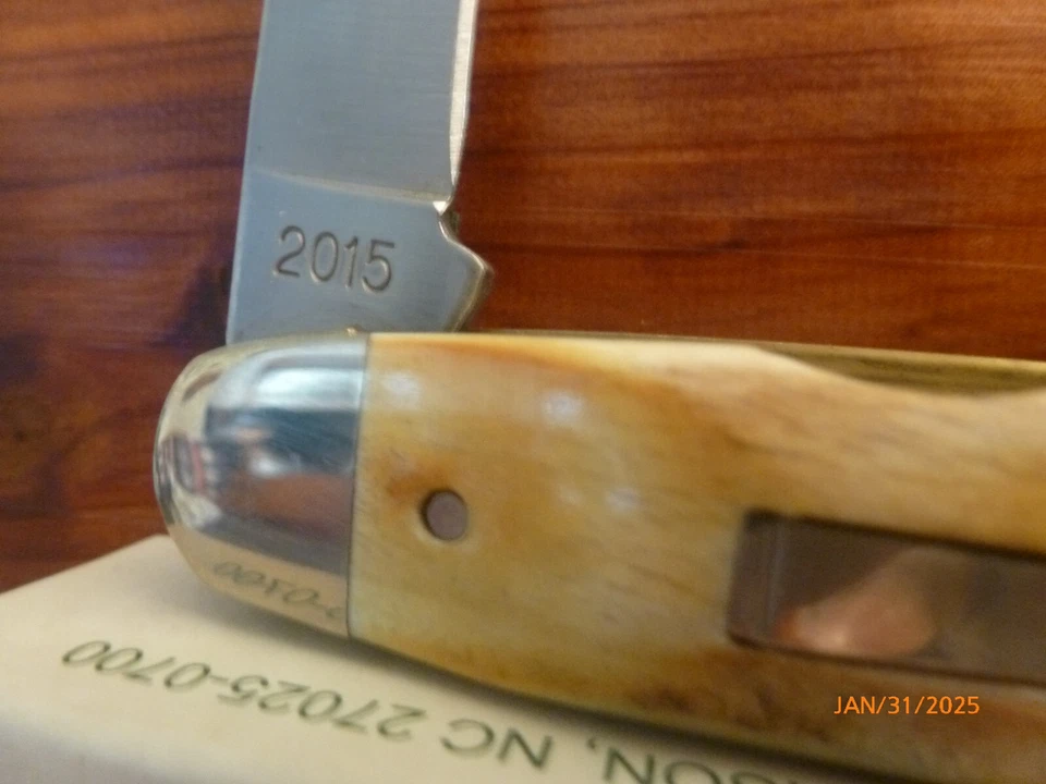 Cuchillo bala ciervo Remington 2015 R4466 "The Cliffhanger" sin usar, en caja con todo el papeleo Foto 4 de 4