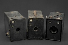  3 Kodak No 2a Brownie Model B  Agfa D6 Cadet