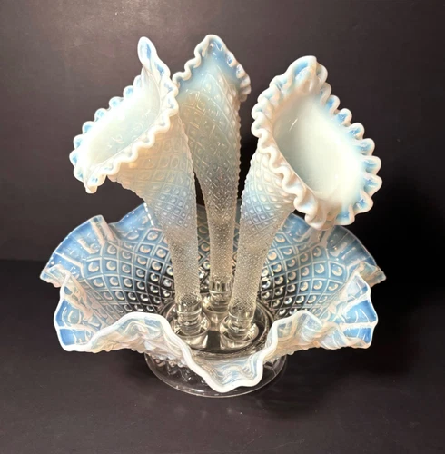🎁 VTG Fenton Epergne Opalescent Aqua Crest Diamond Lace 3-HORN