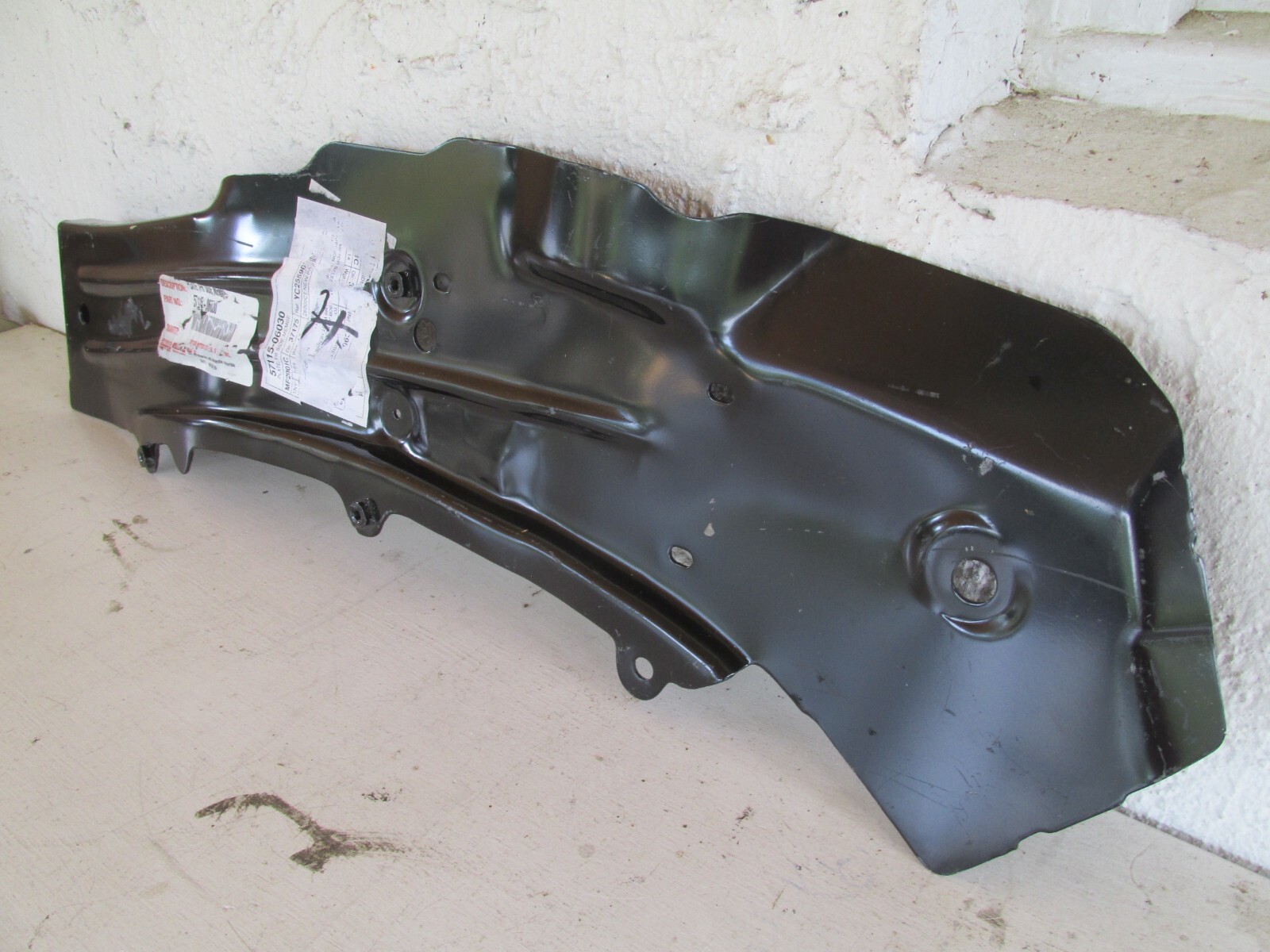 OEM 2002-18 Toyota Avalon Outer Rail Assy Right  Lower 57115-06030