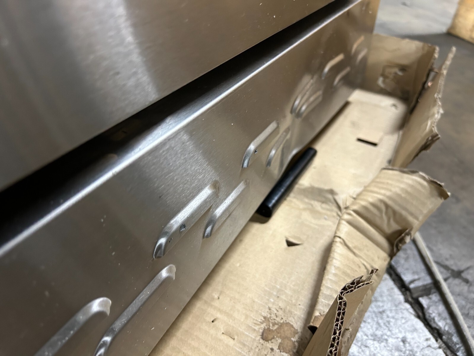 NXR Model NK3611 Gas Range, 36" wide, 5.5sqft Oven, Minor Cosmetic