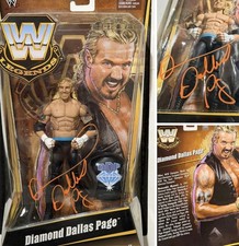 DDP SIGNED - WWE LEGENDS DIAMOND DALLAS PAGE MATTY COLLECTOR EXCL SIGNED FIGURE