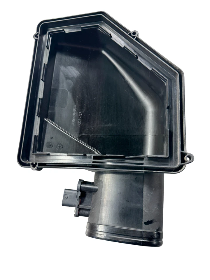 2016-2020 BMW 750i Upper Engine Air Intake Cover Right RH Genuine OEM 72335787 - Image 2 of 4