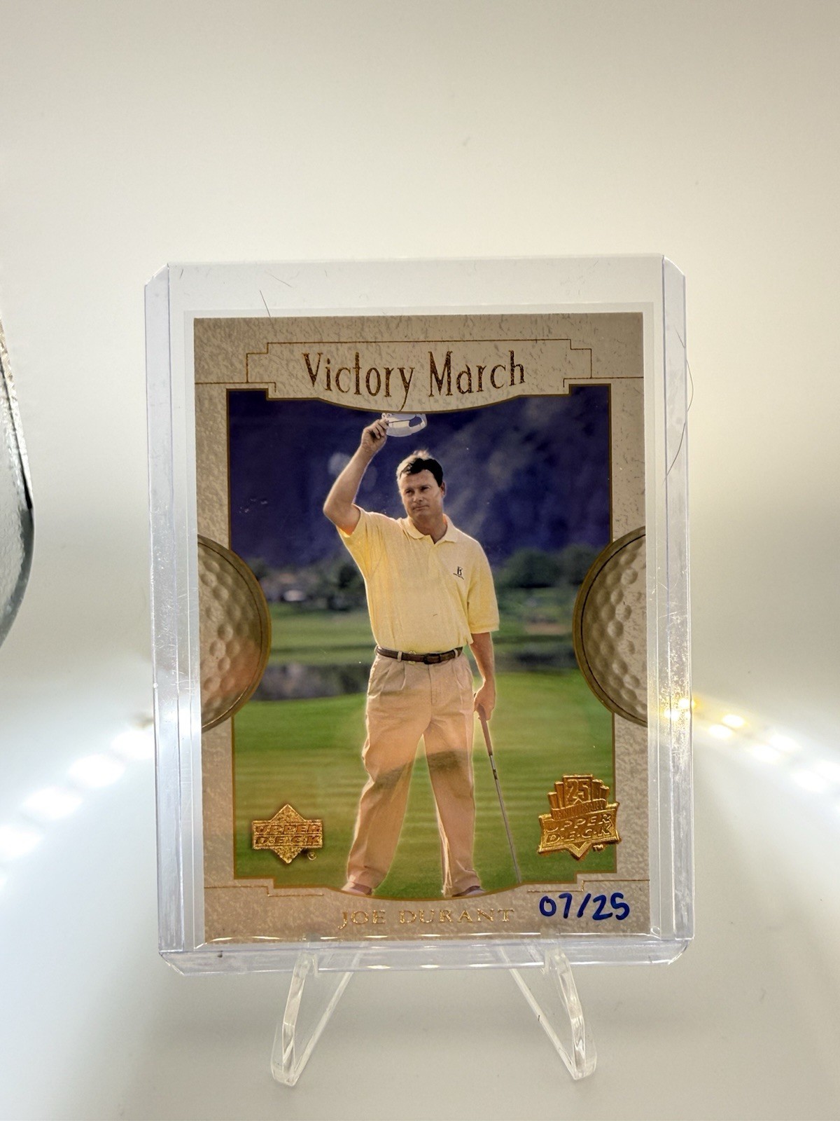 Upper Deck 2001 Victory March Joe Durant #149 Serial 07/25 PGA Golf Card