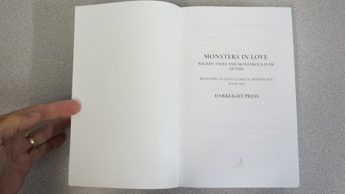 Monsters in Love Charity Anthology Book One and Two - Dark Light Press paperback - Imagen 5 de 13