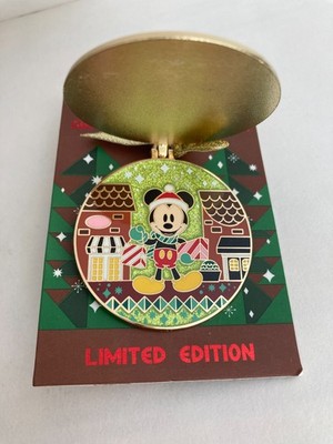 2020 Boardwalk Resort Holiday Christmas Ornament Pin Disney World