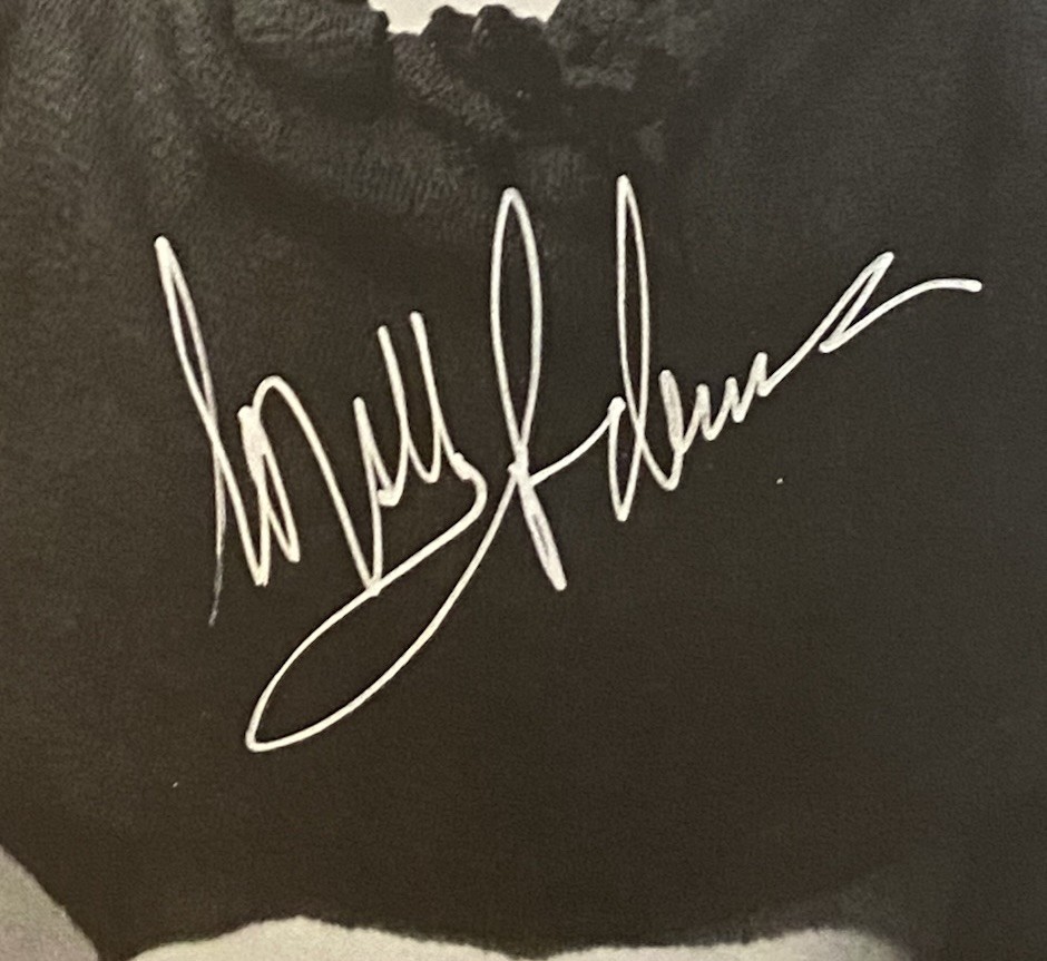 MADONNA HAND SIGNED AUTOGRAPH PAPER PHOTO 8 X 11 WITH ~COA SINGER ...