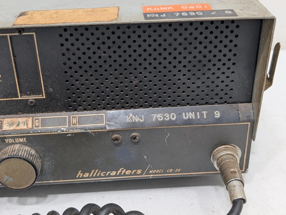 Transceptor de Radio Ciudadanos Vintage Hallicrafters Modelo CB 3A - Sin Cable SIN PROBAR Foto 3 de 4