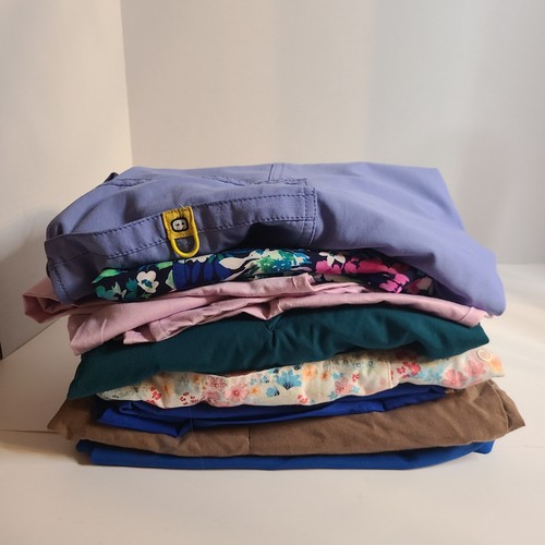 Medical scrubs women Lot of 9 (L, XL, 2XL) Tops Plus 2 Pairs Of Pants Size L&XL