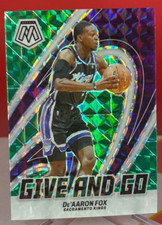 2023-24 Panini Mosaic Give And Go Mosaic Green #4 De'Aaron Fox KINGS