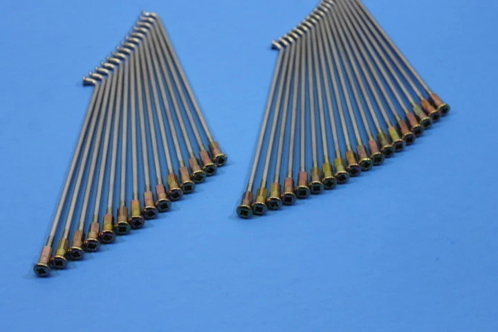 JUEGO DE RADIOS YAMAHA 1983-1984 RX50 NUEVO CANTIDAD 32 PIEZAS# 4U6-25304-00-00 Foto 4 de 4