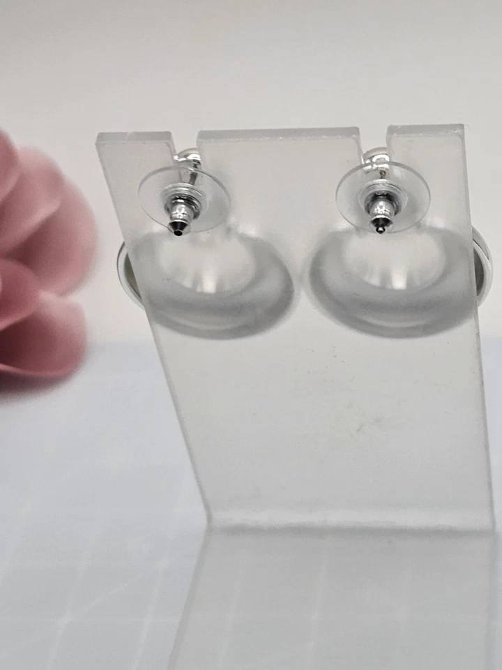 Pendientes llamadores puerta pequeña J Crew aro tono plateado firmados boho chic Foto 3 de 4