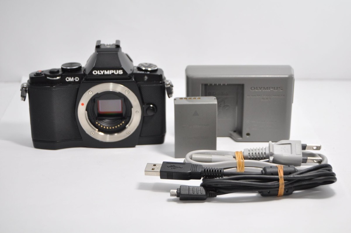 Olympus OM-D E-M5 Micro Four Thirds Digital Camera 5-axis IS Black