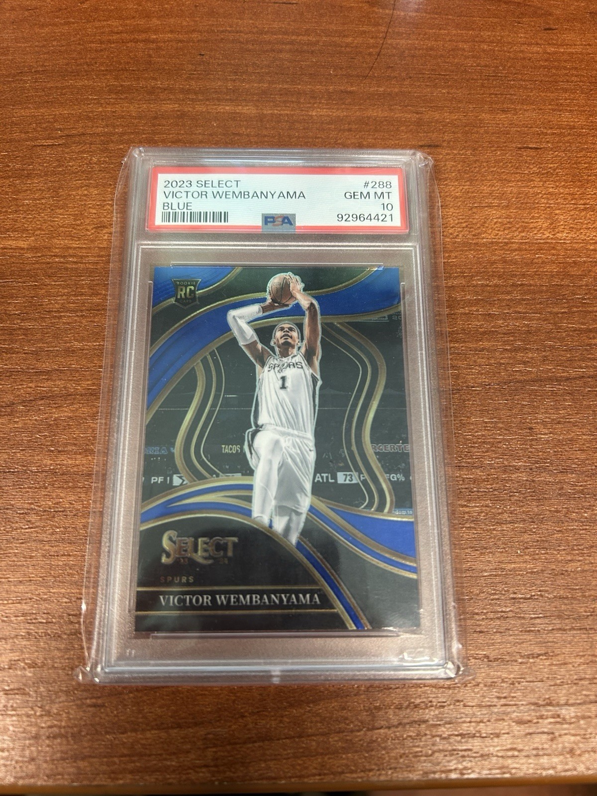 2023-24 Panini Select - Courtside Victor Wembanyama #288 Blue (RC) PSA 10