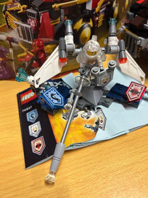 LEGO Ninjago & Nexo Knights Lot 70750 / 70332 / 70337 / 70365 Incomplete