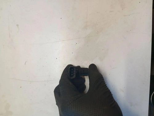 VOLVO V60 Nockenwellensensor 21123875 8658726 2.00 Diesel 120kw 2011 33135206