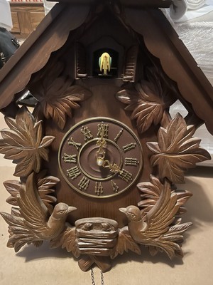 VINTAGE Swiss Romance Cuckoo Clock Der Frohliche Wanderer