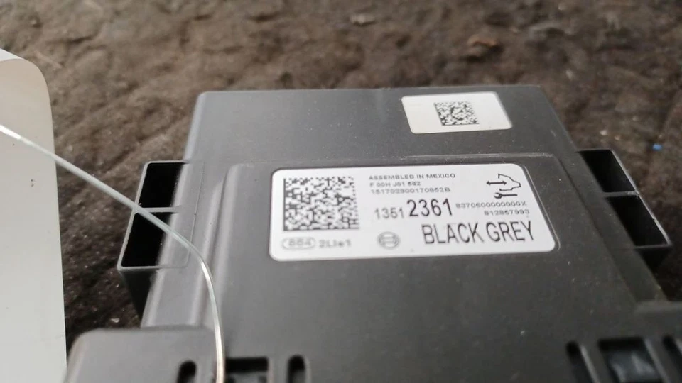 Chassi Buick LaCrosse Park Assist 2017 ECM 2308230 - Imagem 2 de 4