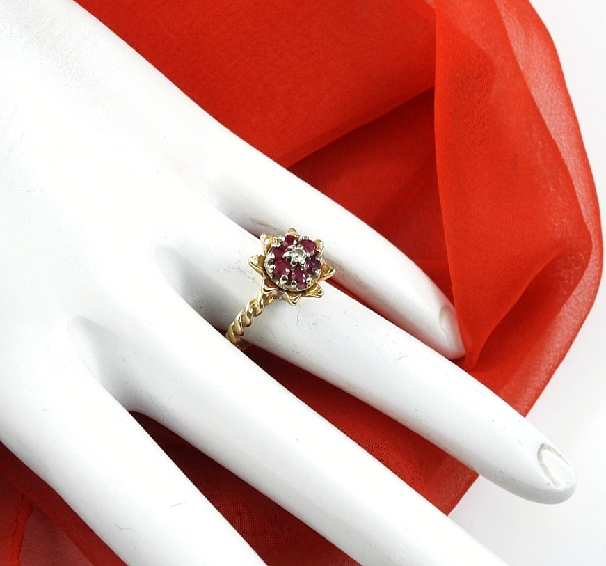 Vintage Solid 14K Yellow Gold Ring Ruby Diamond C… - image 8