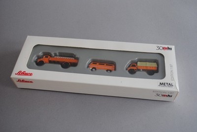 Schuco Metal 1 : 87 / 30 Jahre Mhi  Baufahrzeuge  / OVP  ( B 402 )