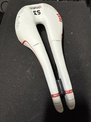 Selle Italia Novus Endurance S3 Mang Rails Test Saddle Seat (9451)