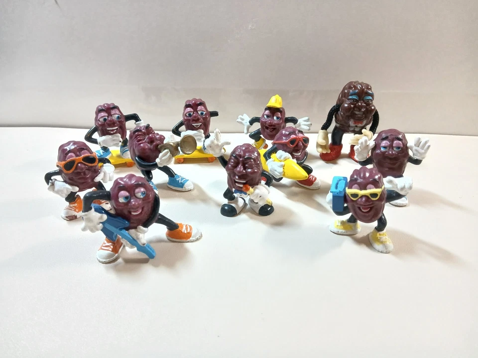 Vintage The California Raisins Lot Of 11 Toy Figurines 1980s Good condition - Image 2 of 4