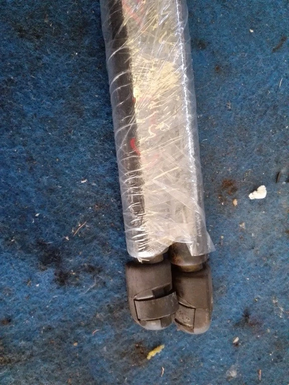 Barra Amortiguador Escotilla Post. SX OPEL Astra (T98) 1.8 16V (85Kw) Ber. - Imagen 3 de 4