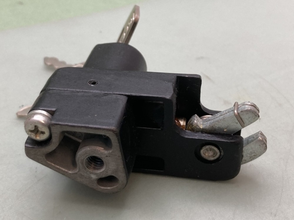 NOS Kawasaki F9 350 74-75 Seat Lock Hook ASSY With Key for sale