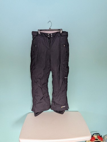 convert women's snow pants size large black