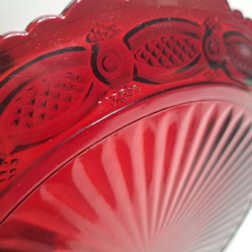Piatto vintage Avon 10-3/4" 1876 Cape Cod vetro rosso rubino c1982 - Foto 5 di 6