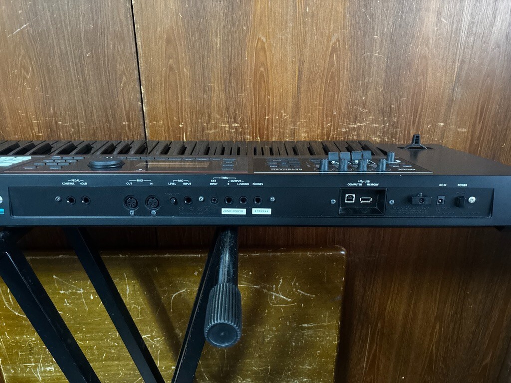 Roland JUNO-DS 61 61-key Synthesizer Special Edition Black on