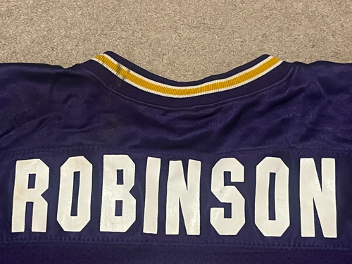 Camiseta deportiva usada del juego East Carolina Pirates Robinson Russell Athletic talla 44 GMAC Bowl - Imagen 15 de 21