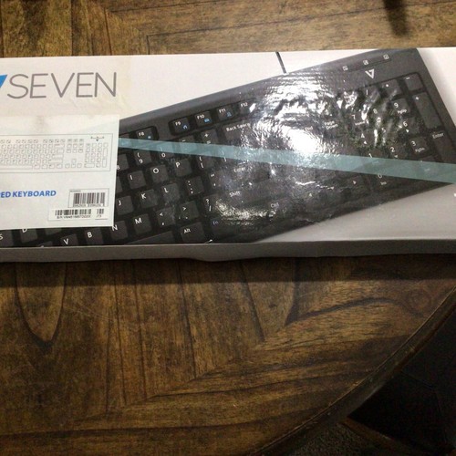 SEVEN USB Wired Keyboard US KU200US - Black - Picture 3 of 11