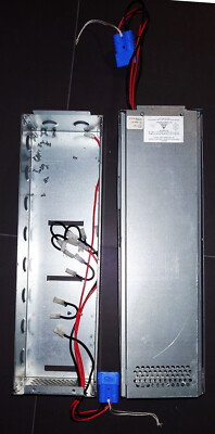 APC USV Gehäuse Case RBC27 RBC 27 ohne Akku mit allen Kabeln